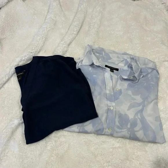 Banana Republic‎ Women’s Blue Casual Office Blouse Bundle of 2 Size Small - Picture 1 of 9